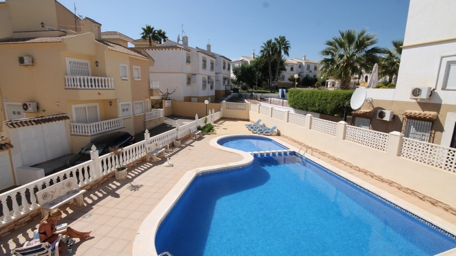 Återförsäljning - Villa - Orihuela Costa