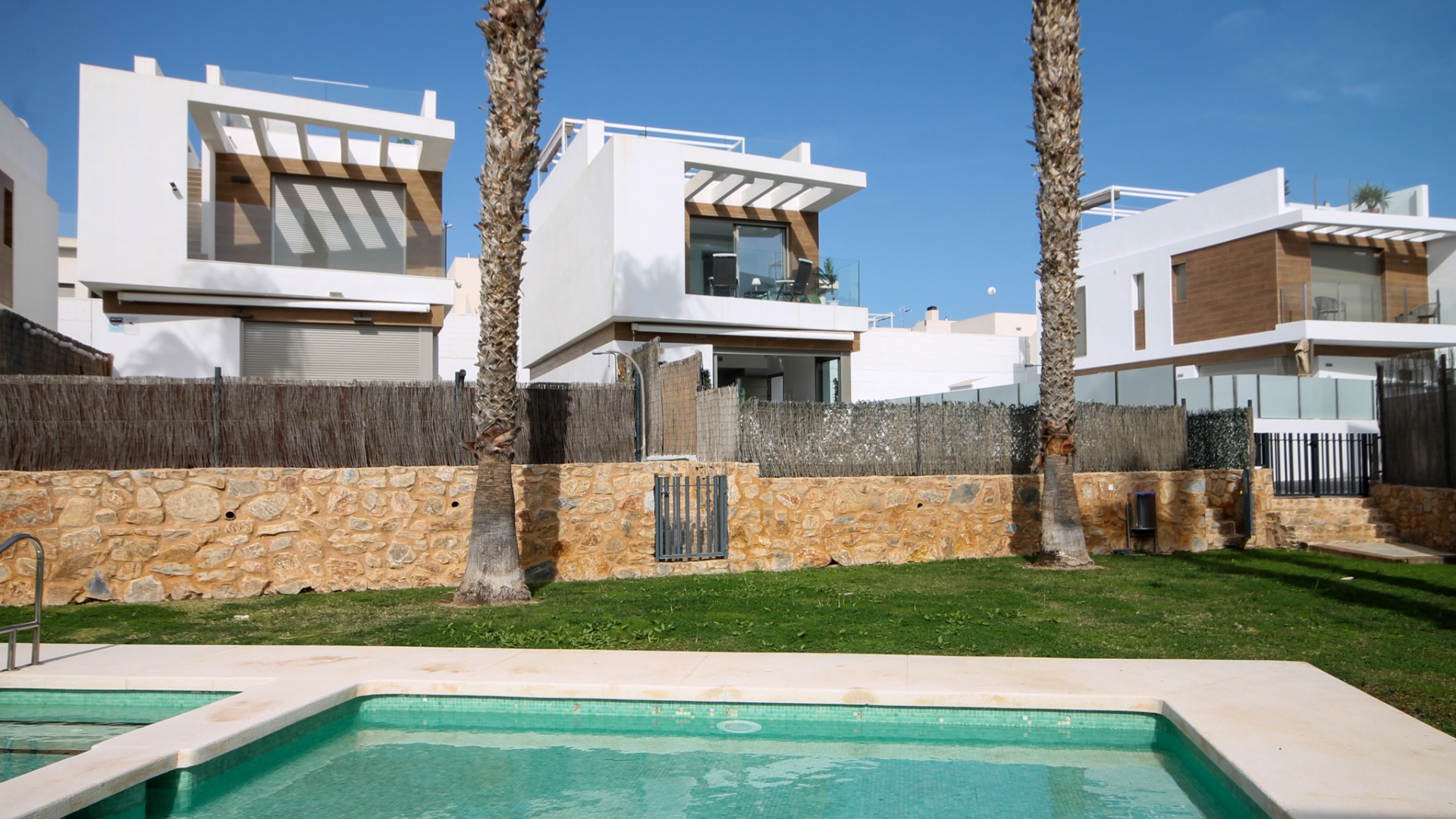 Återförsäljning - Villa - Orihuela Costa