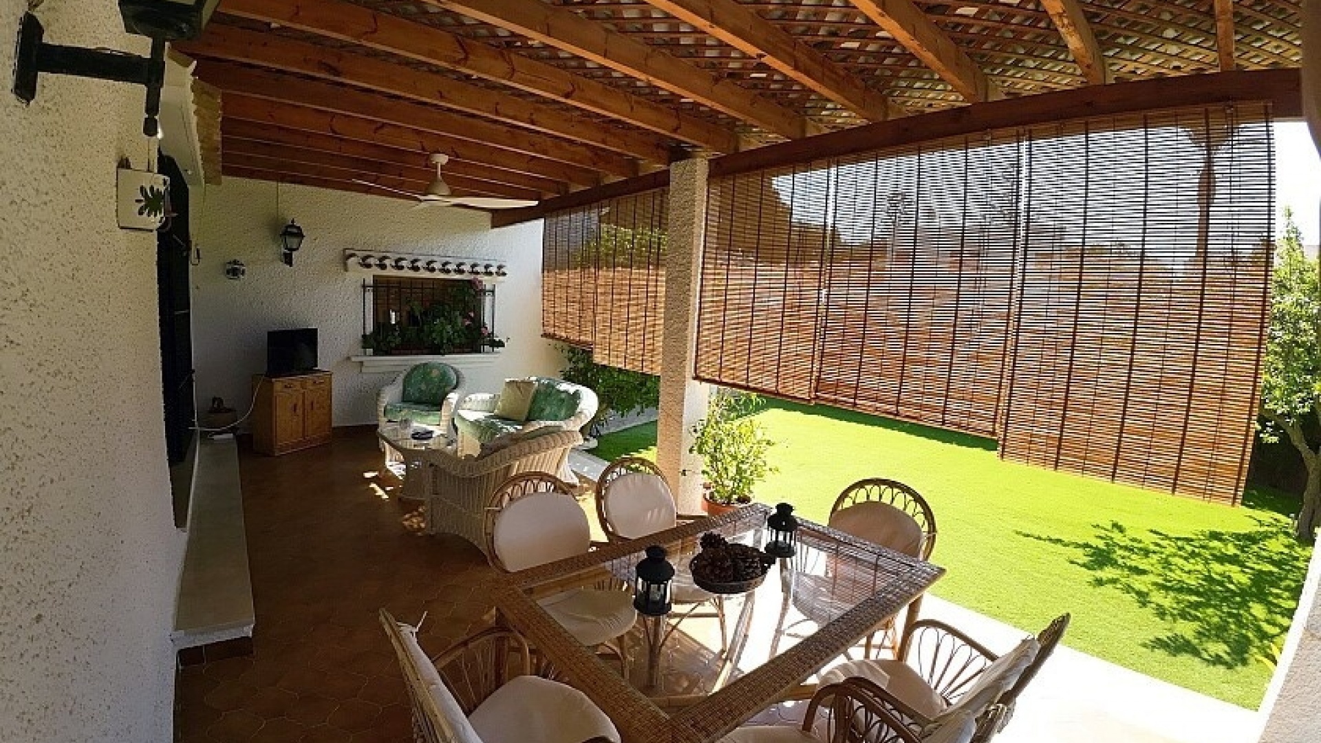 Återförsäljning - Villa - Orihuela - Dehesa de Campoamor