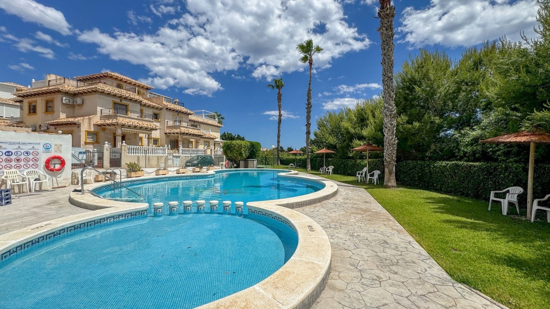 Återförsäljning - Villa - Orihuela - La Zenia