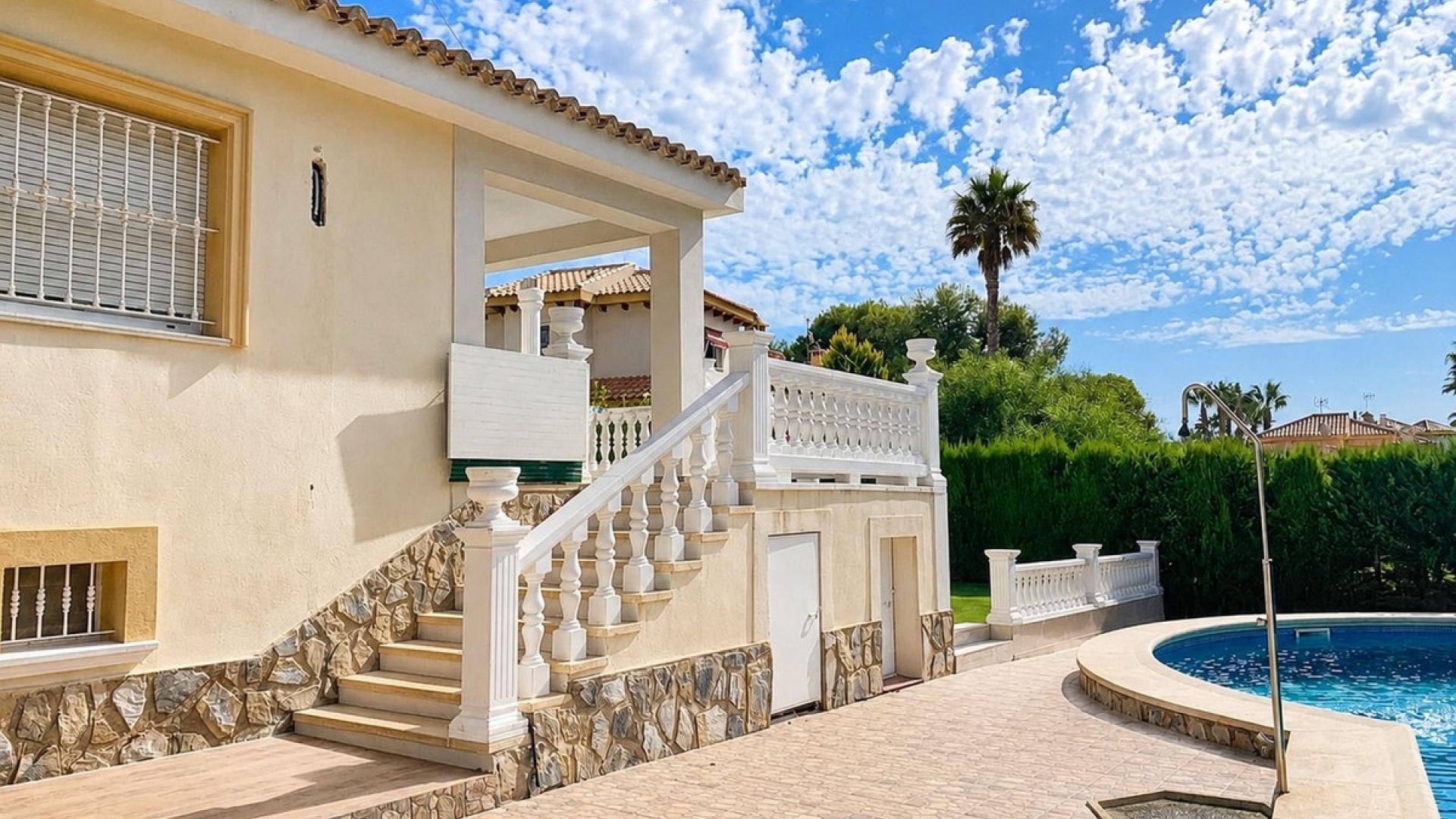 Återförsäljning - Villa - Orihuela - La Zenia