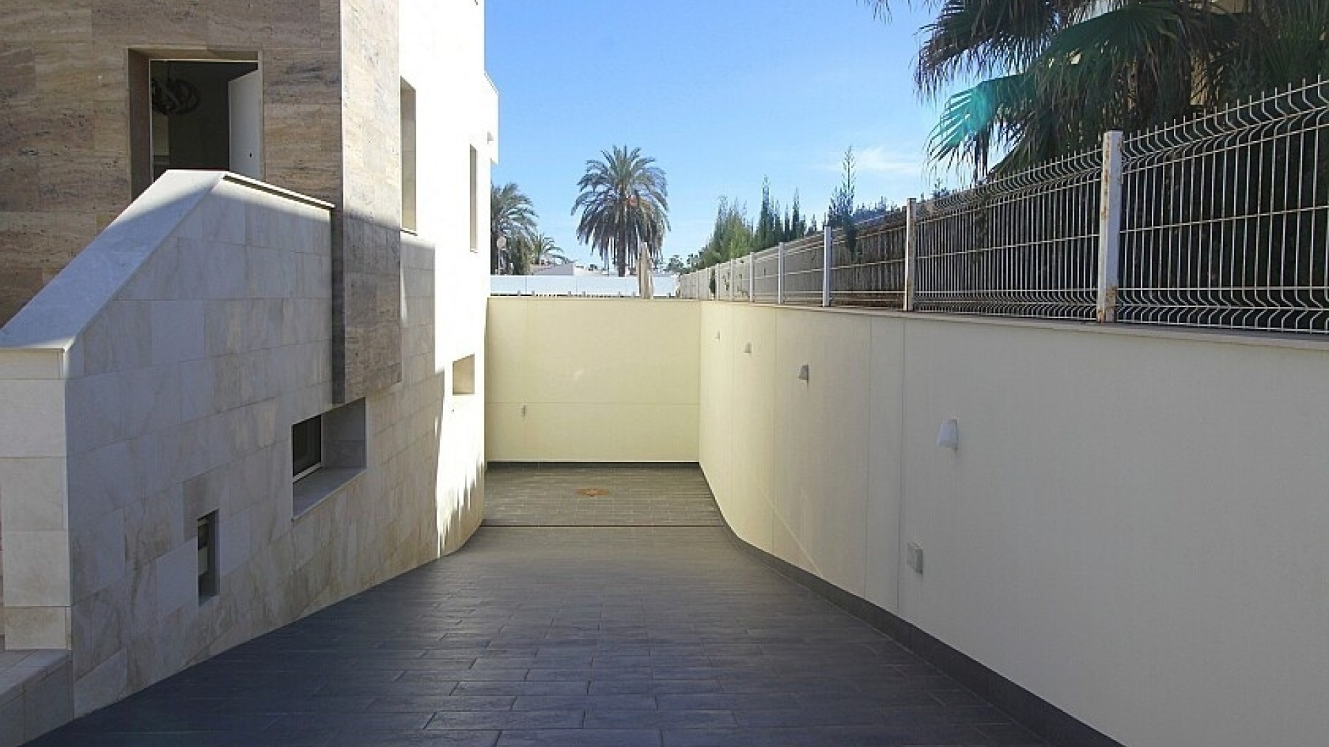 Återförsäljning - Villa - Orihuela - La Zenia