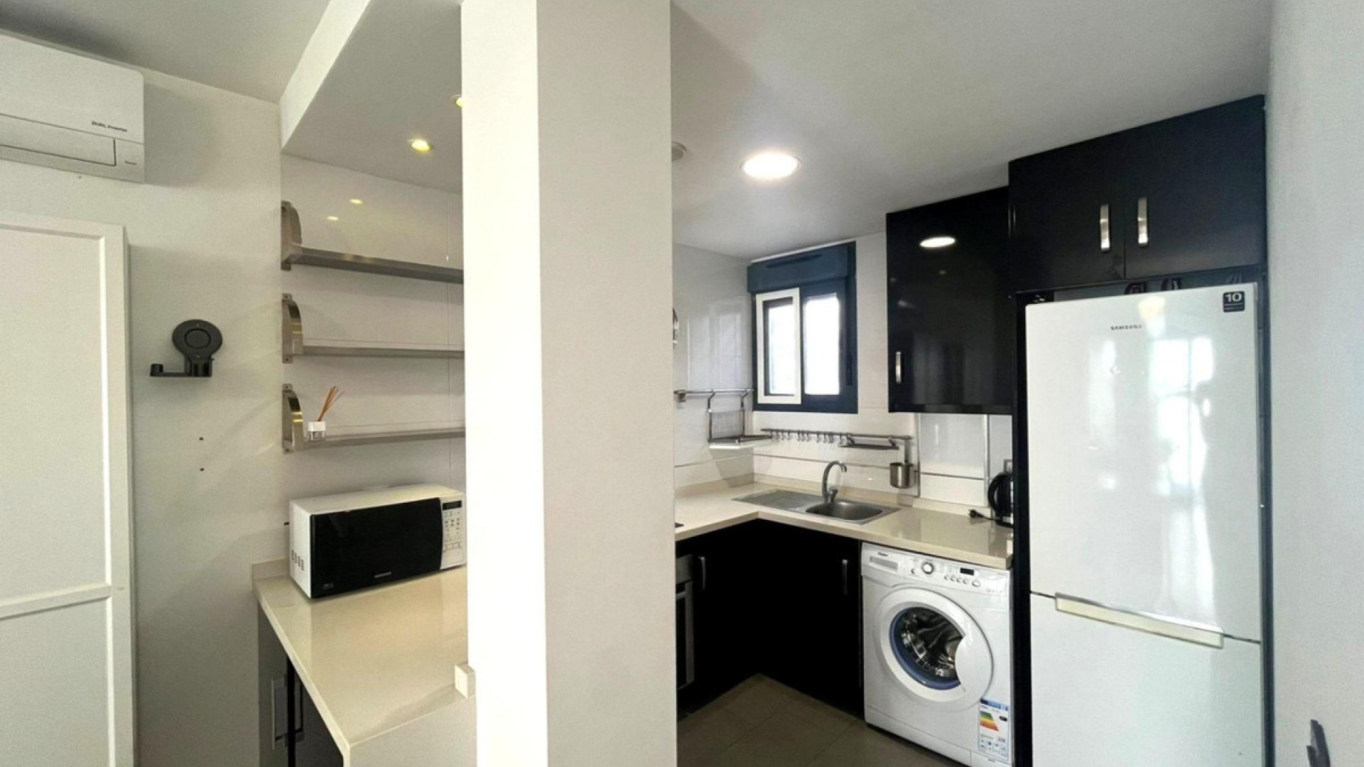 Återförsäljning - Villa - Orihuela - La Zenia