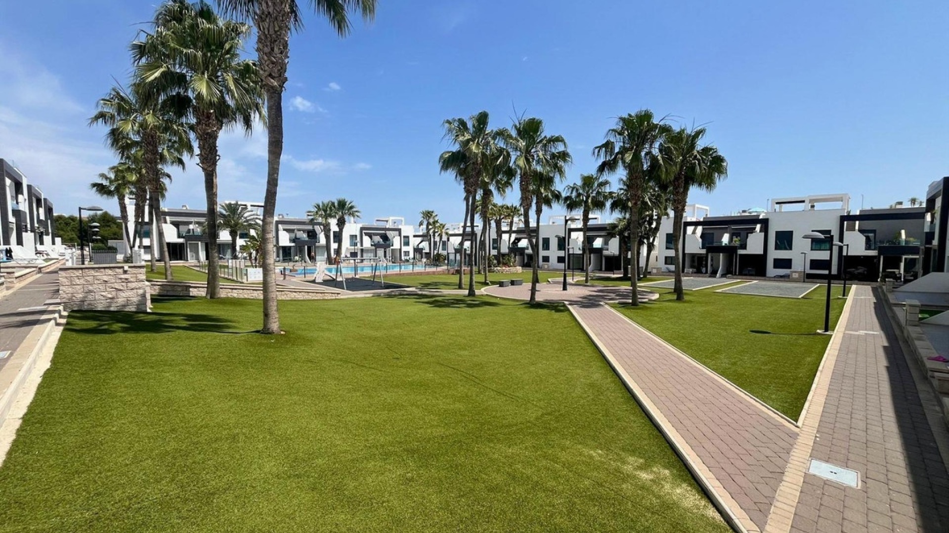 Återförsäljning - Villa - Orihuela - La Zenia