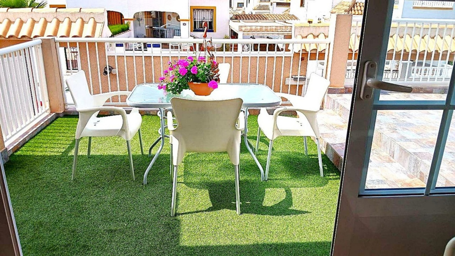 Återförsäljning - Villa - Orihuela - Los Altos