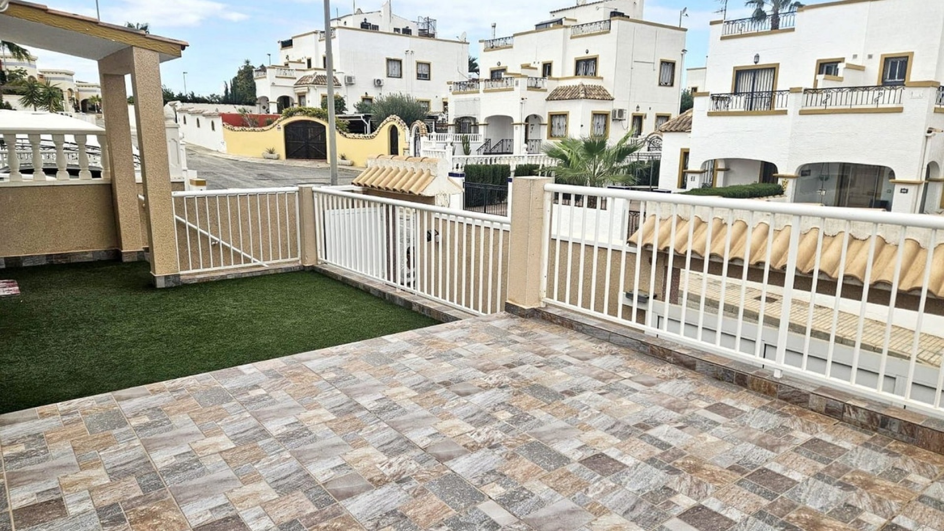 Återförsäljning - Villa - Orihuela - Los Altos