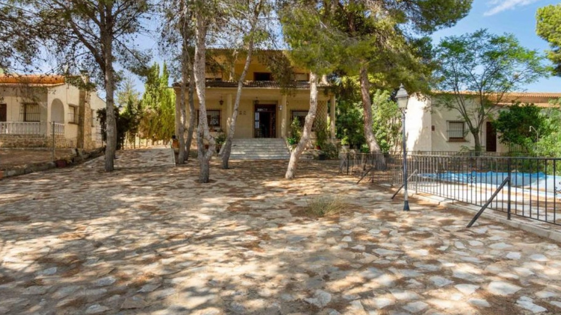 Återförsäljning - Villa - Orihuela - Los Balcones
