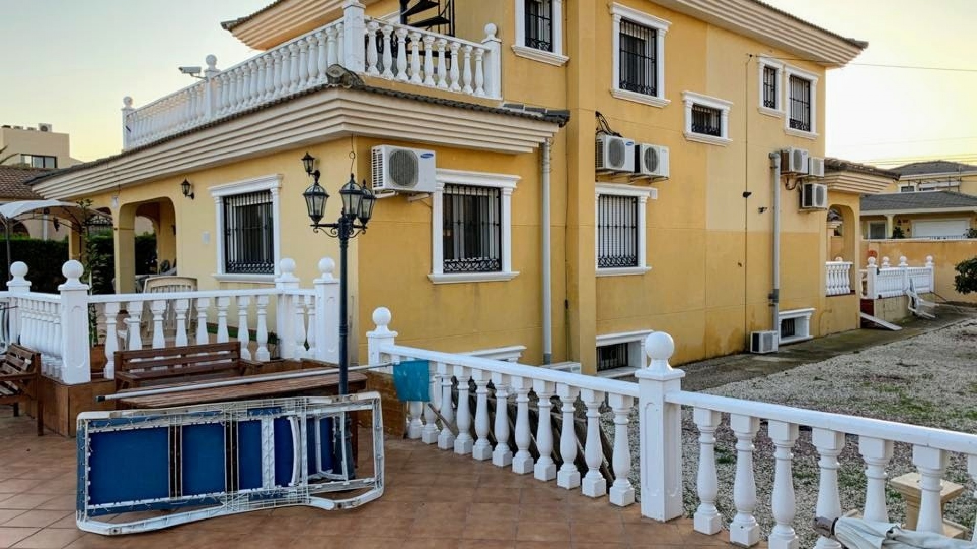 Återförsäljning - Villa - Orihuela - Los Balcones