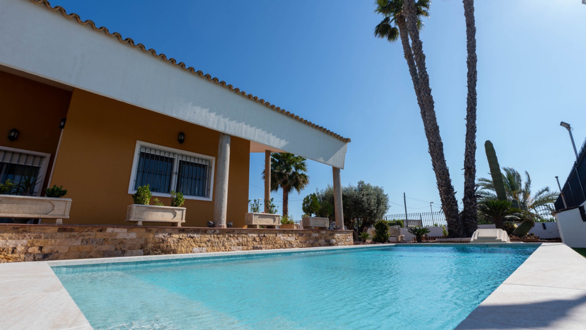 Återförsäljning - Villa - Orihuela - Orihuela Centro