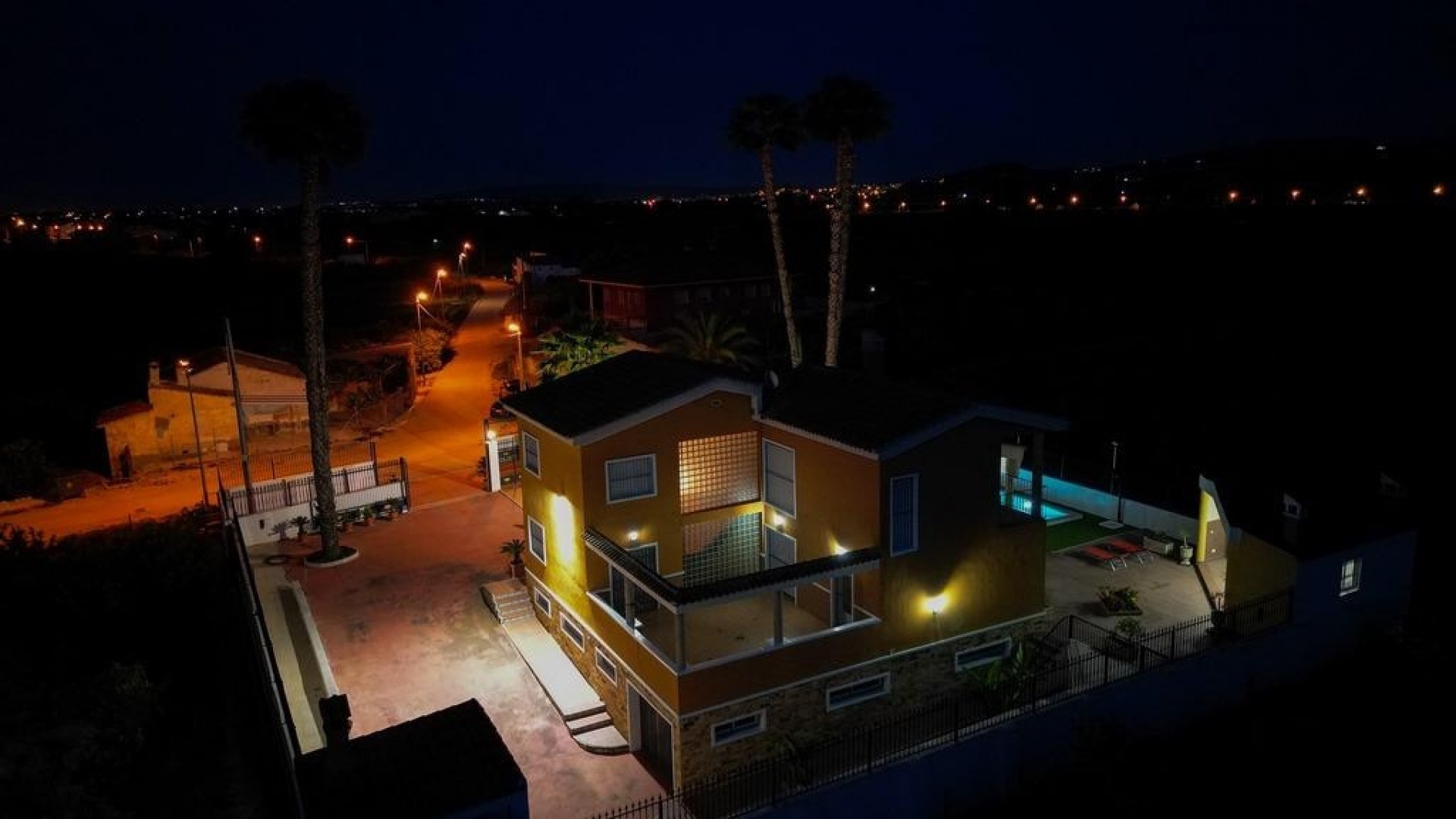 Återförsäljning - Villa - Orihuela - Orihuela Centro
