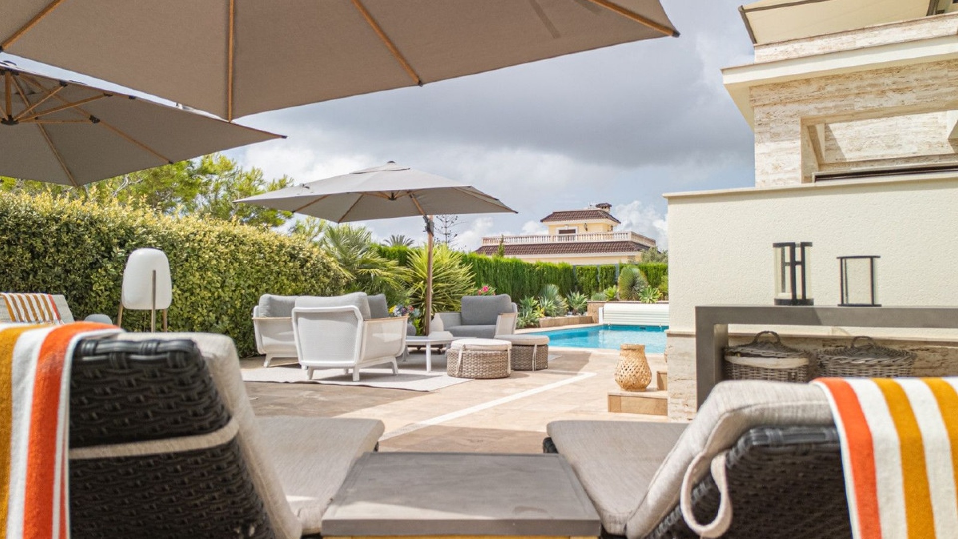 Återförsäljning - Villa - Orihuela - Orihuela Costa