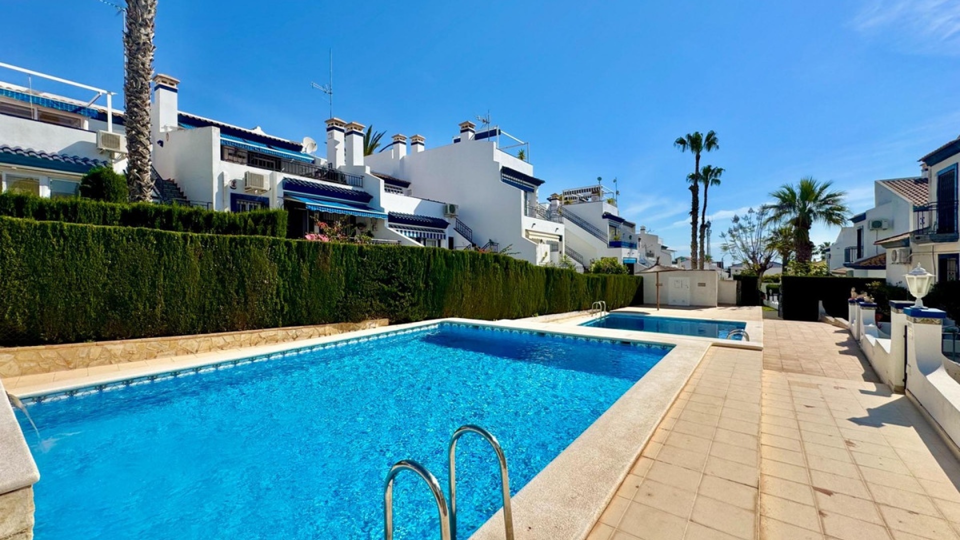 Återförsäljning - Villa - Orihuela - Orihuela Costa