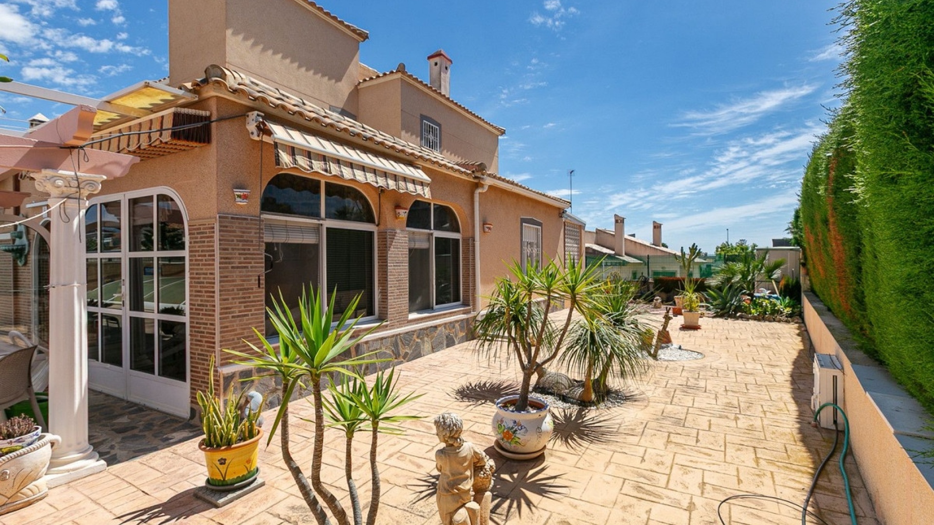 Återförsäljning - Villa - Orihuela - Orihuela Costa