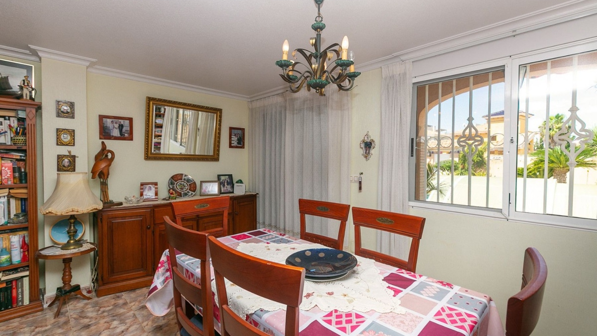 Återförsäljning - Villa - Orihuela - Orihuela Costa