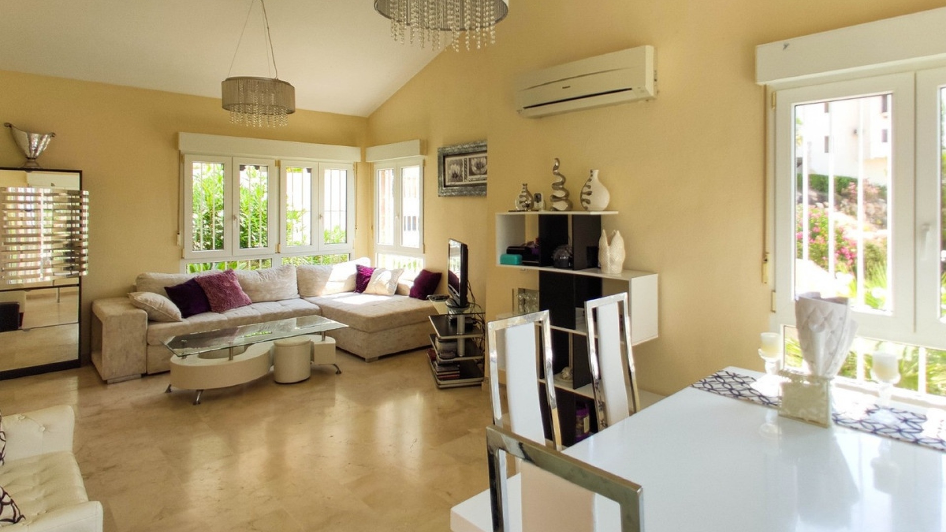 Återförsäljning - Villa - Orihuela - Orihuela Costa