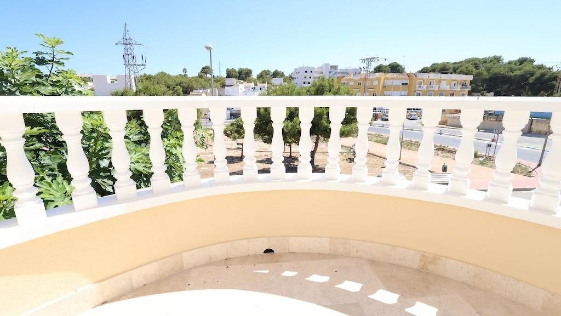 Återförsäljning - Villa - Orihuela - Orihuela Costa