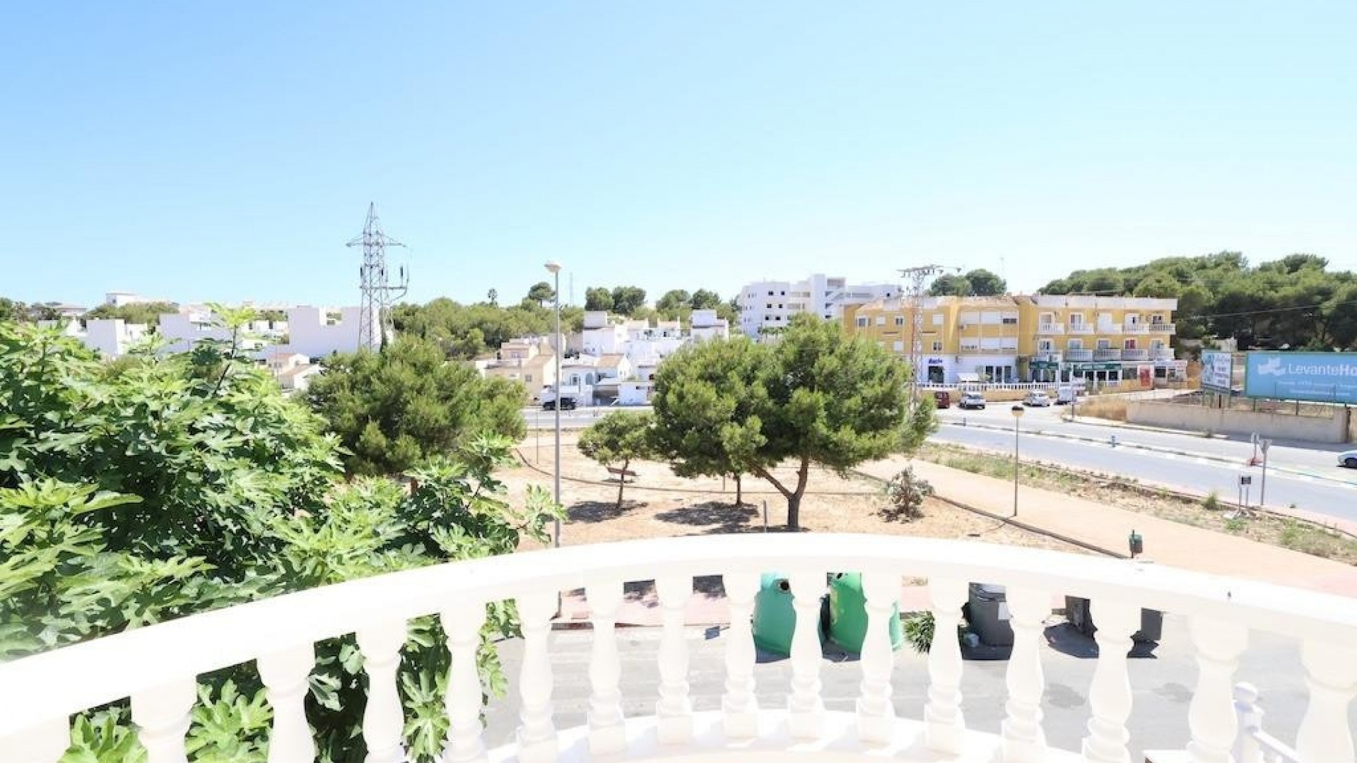 Återförsäljning - Villa - Orihuela - Orihuela Costa