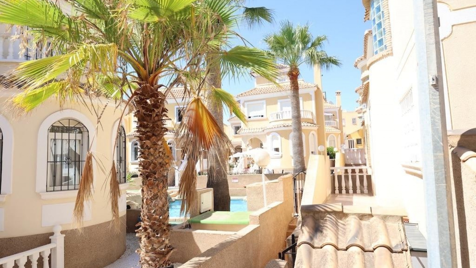 Återförsäljning - Villa - Orihuela - Orihuela Costa