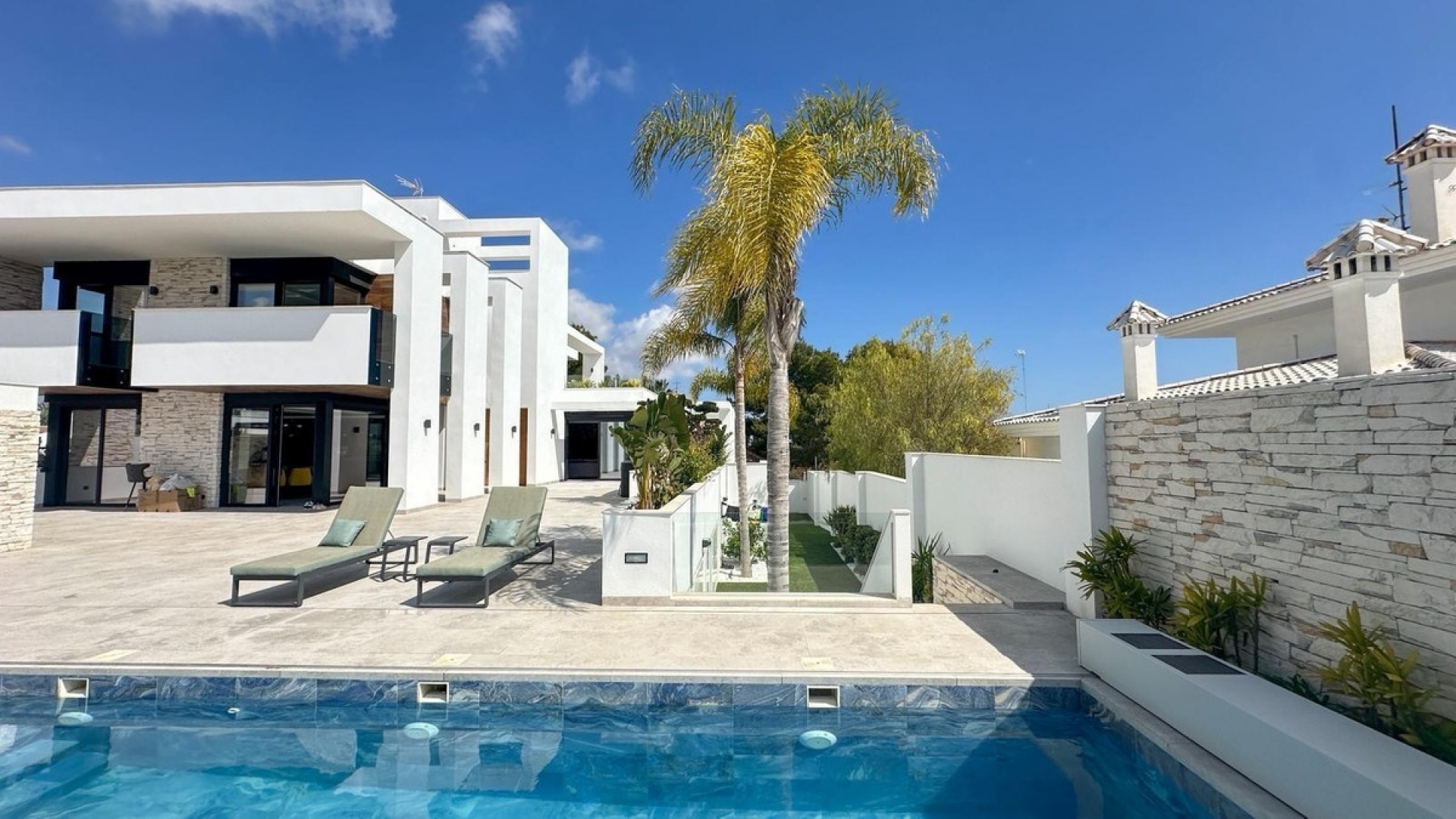 Återförsäljning - Villa - Orihuela - Orihuela Costa