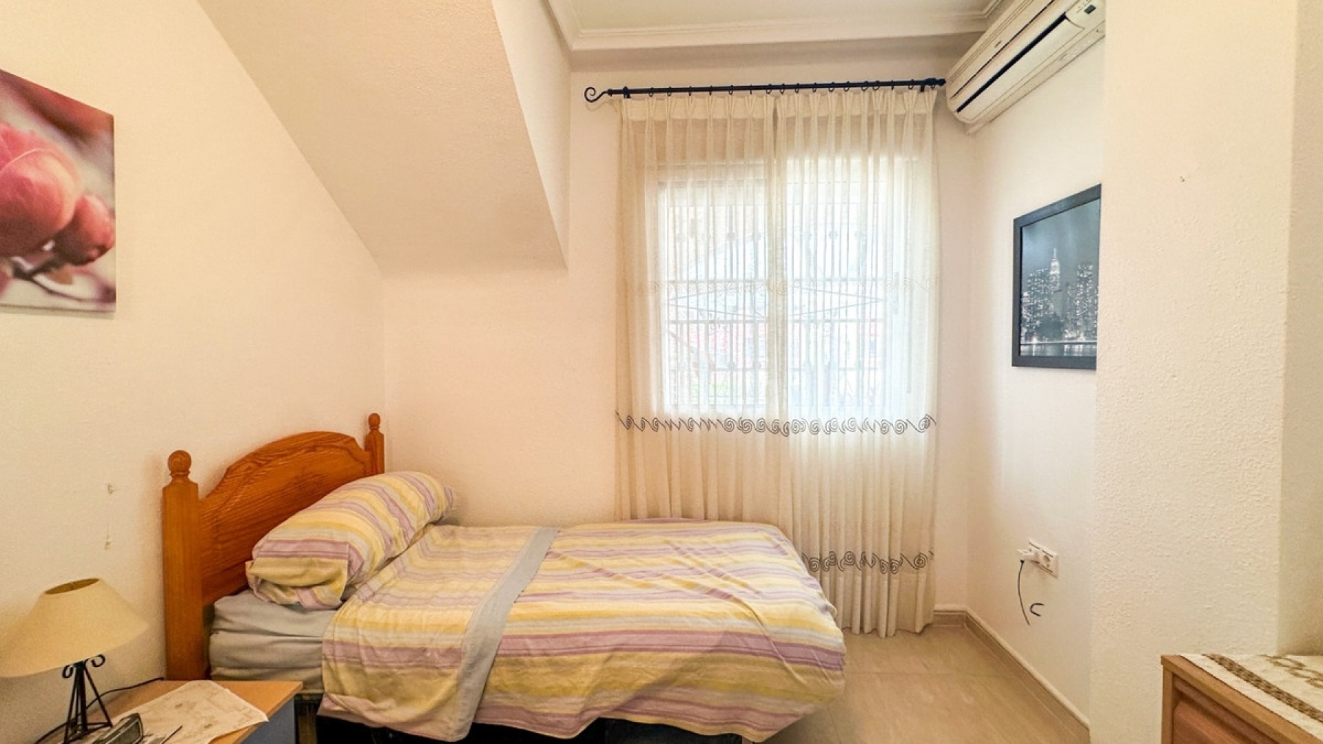 Återförsäljning - Villa - Orihuela - Punta Prima