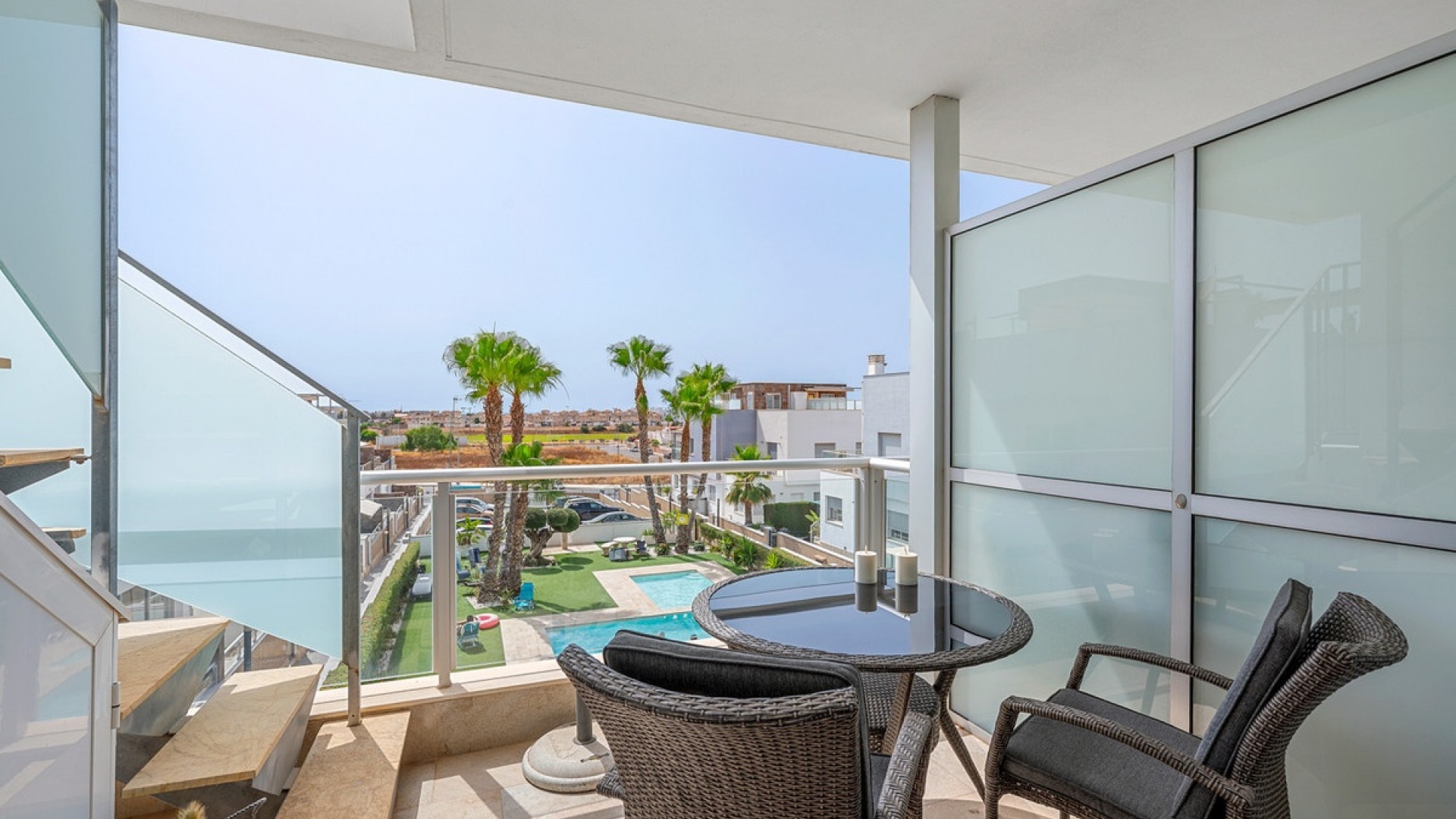 Återförsäljning - Villa - Orihuela - Punta Prima
