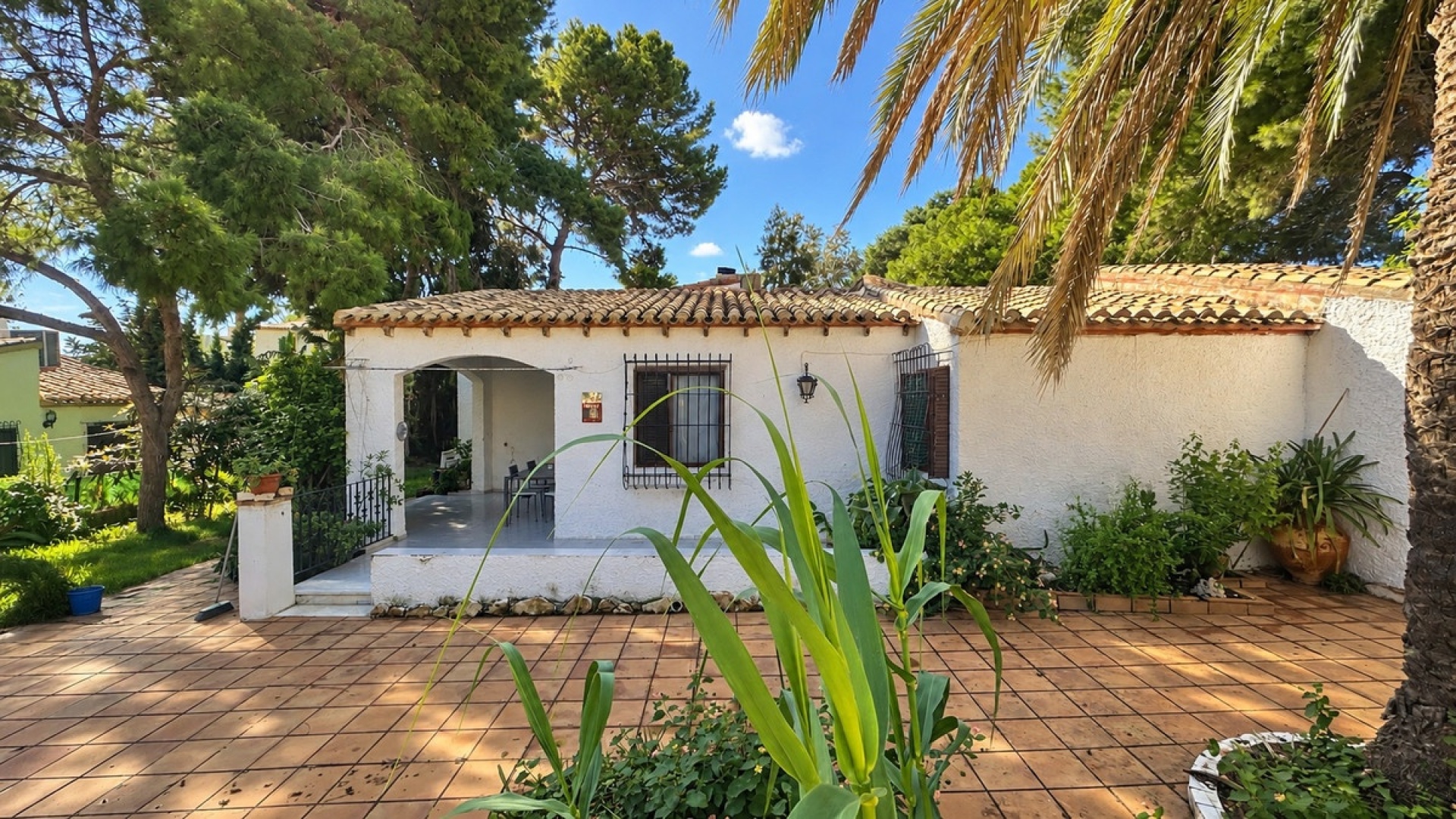 Återförsäljning - Villa - Orihuela - Punta Prima