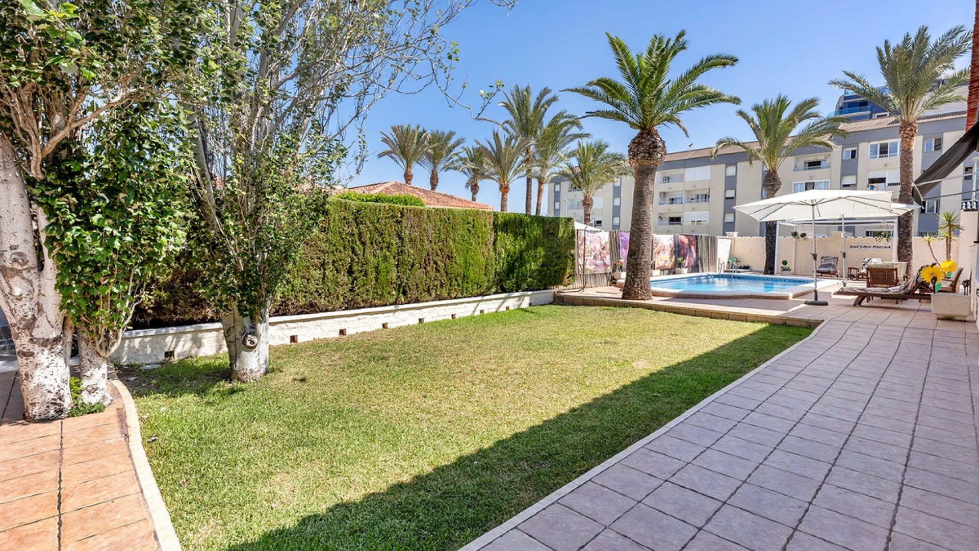 Återförsäljning - Villa - Orihuela - Rocio del Mar
