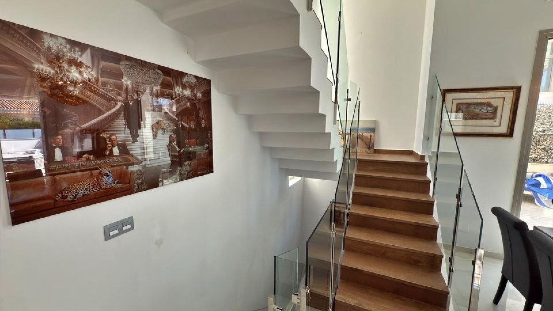 Återförsäljning - Villa - Orihuela - Villamartin