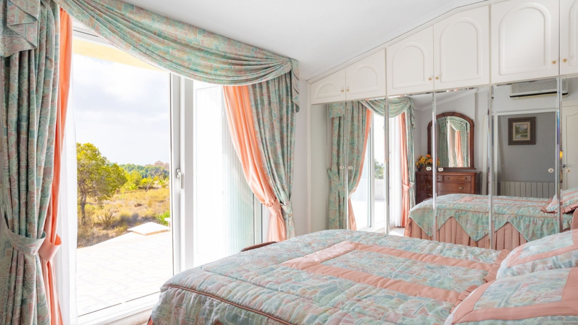 Återförsäljning - Villa - Orihuela - Villamartin
