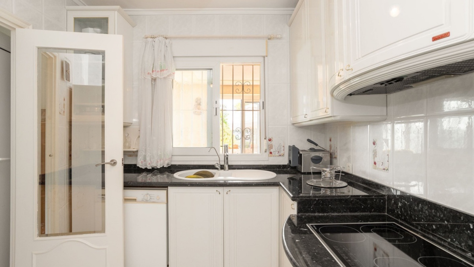 Återförsäljning - Villa - Orihuela - Villamartin
