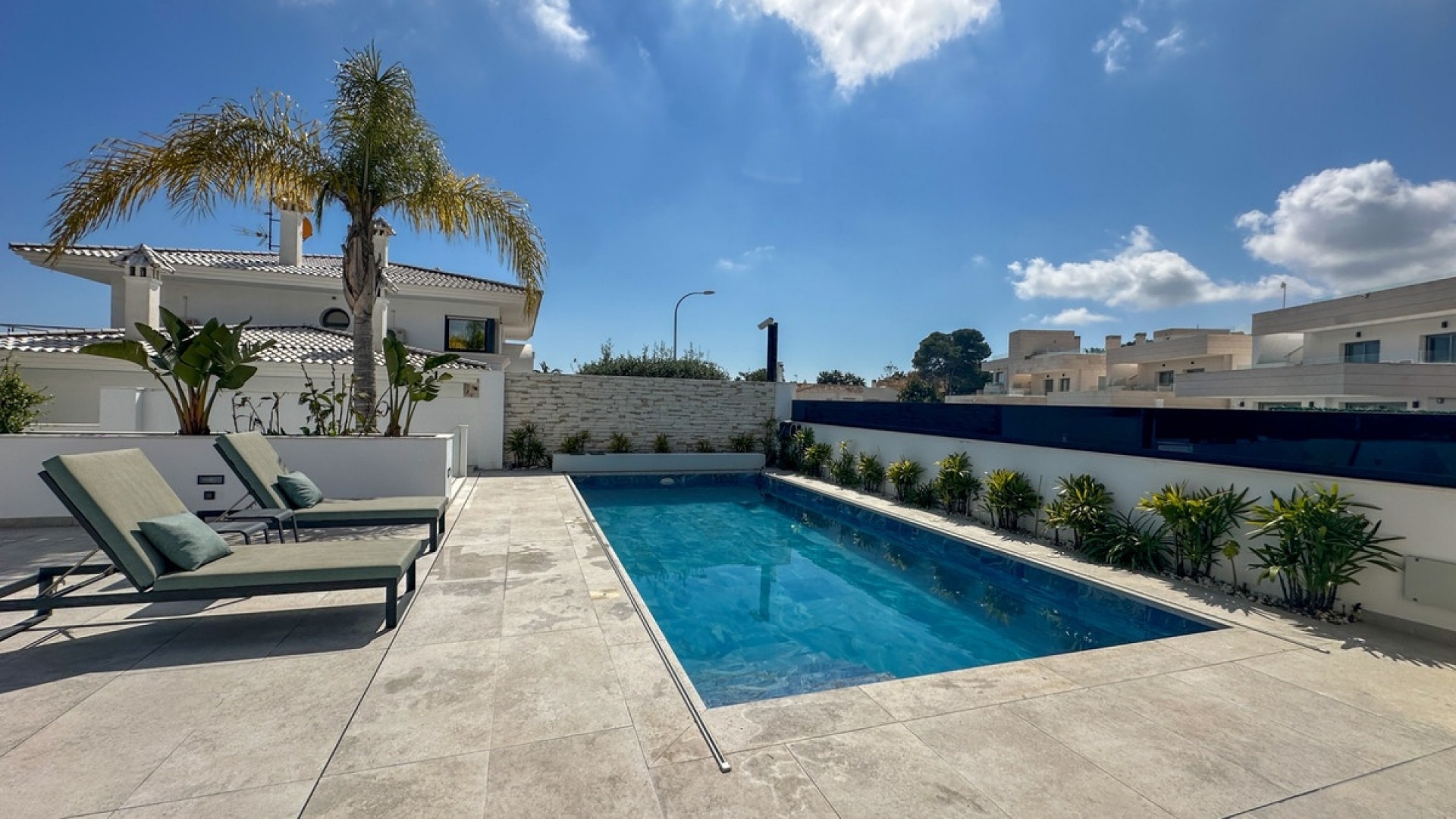 Återförsäljning - Villa - Orihuela - Villamartin