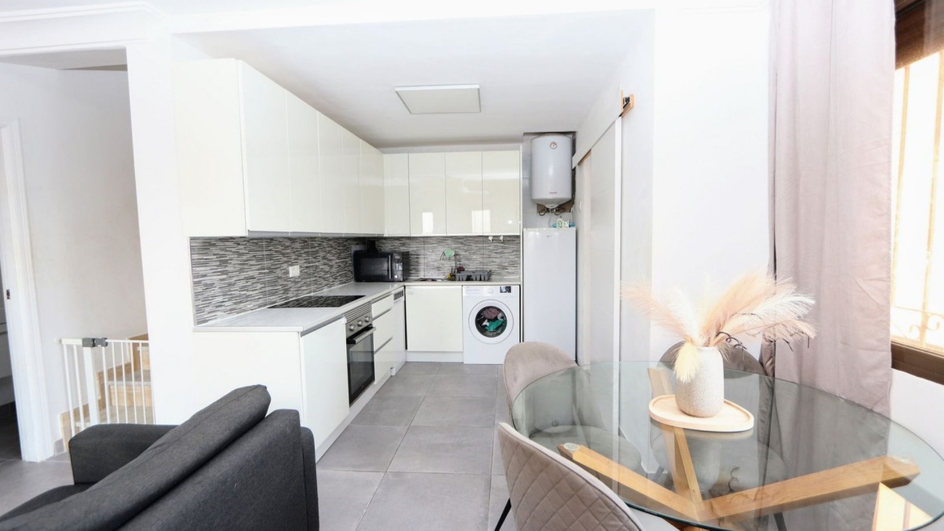 Återförsäljning - Villa - Orihuela - Villamartin