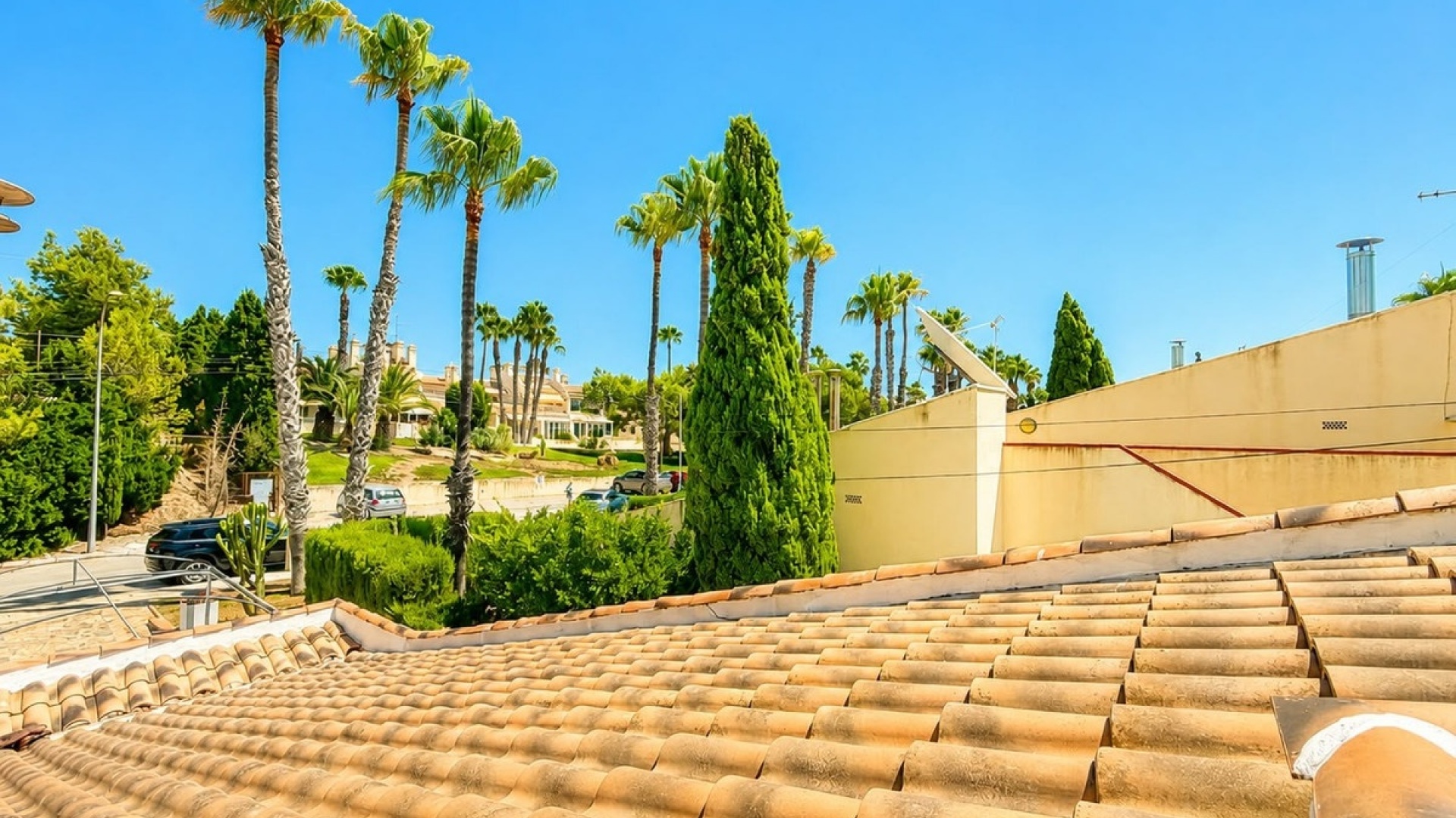Återförsäljning - Villa - Orihuela - Villamartin