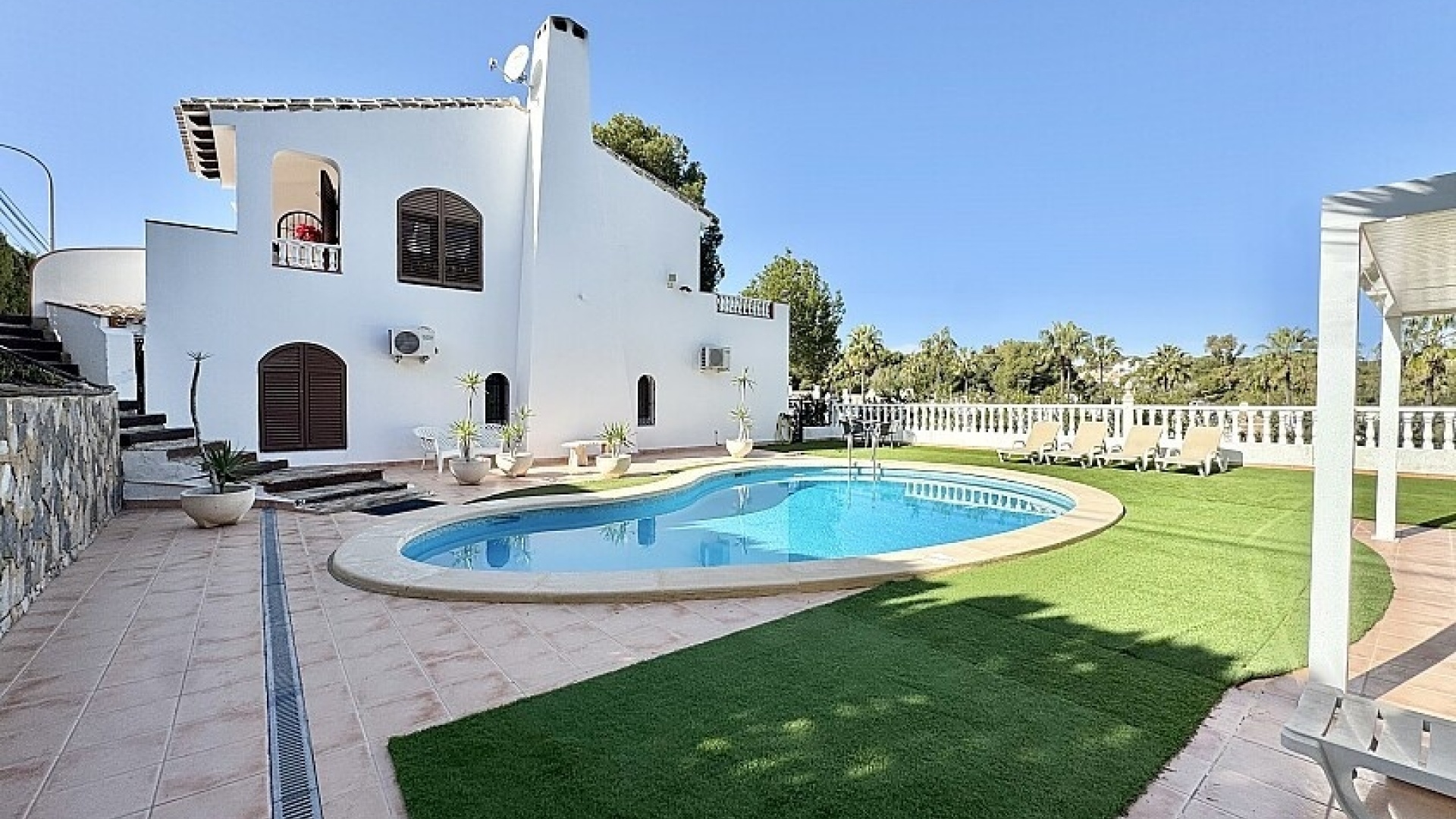 Återförsäljning - Villa - Orihuela - Villamartin