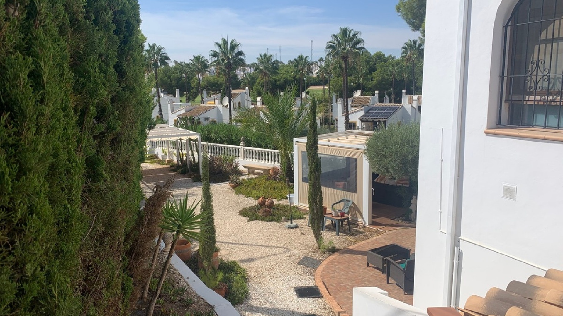 Återförsäljning - Villa - Orihuela - Villamartin
