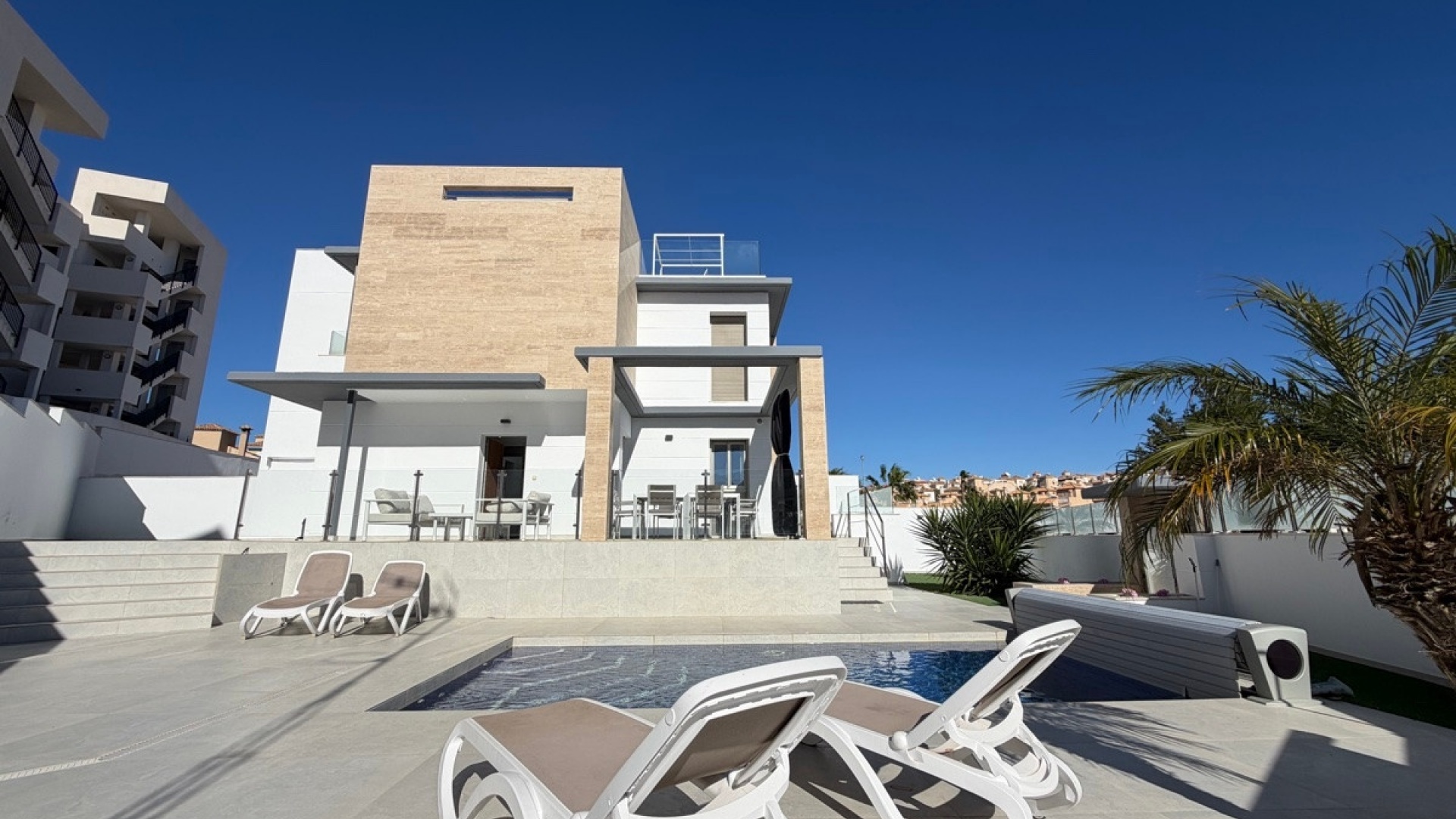 Återförsäljning - Villa - Orihuela - Villamartin