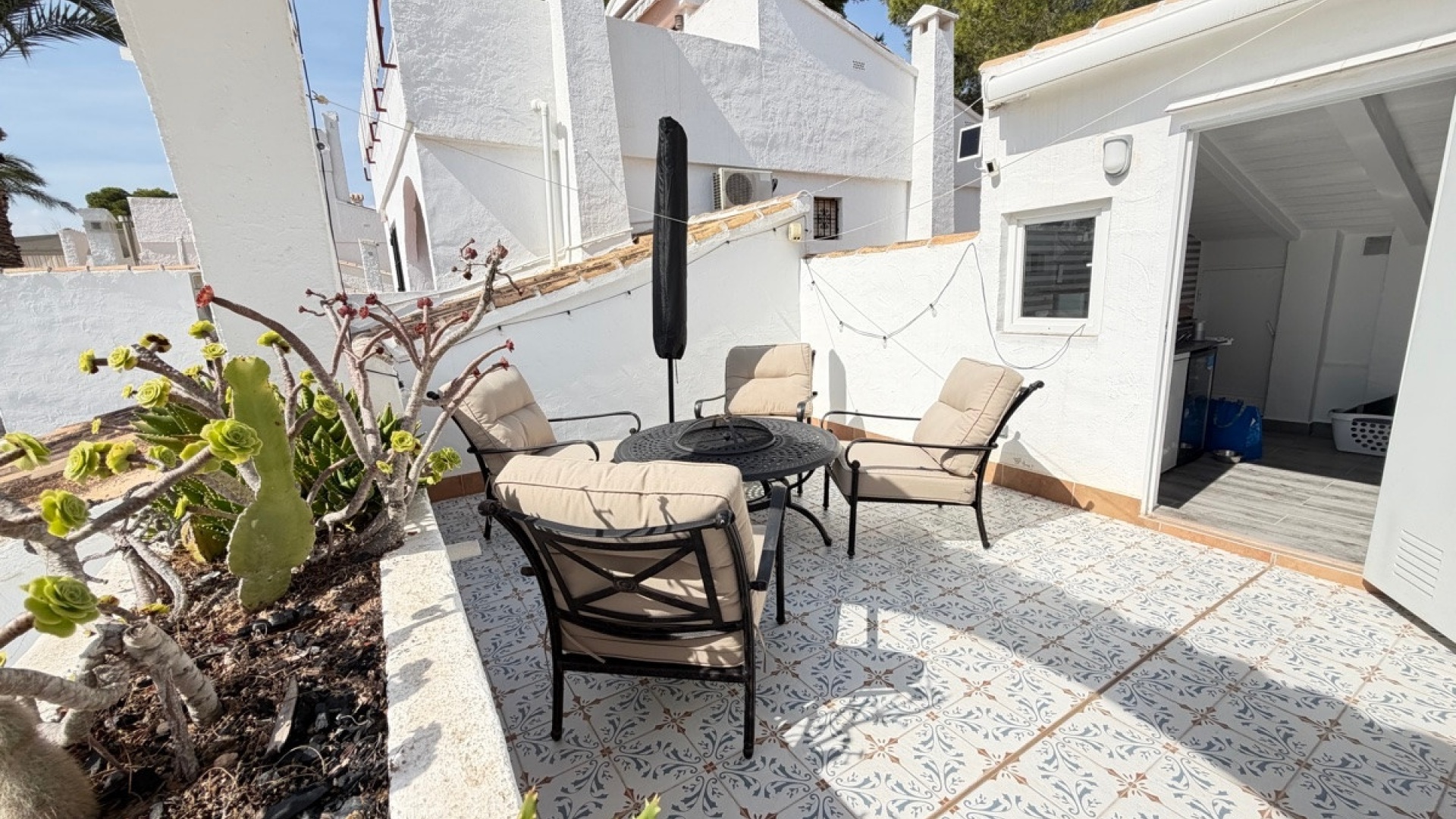 Återförsäljning - Villa - Orihuela - Villamartin