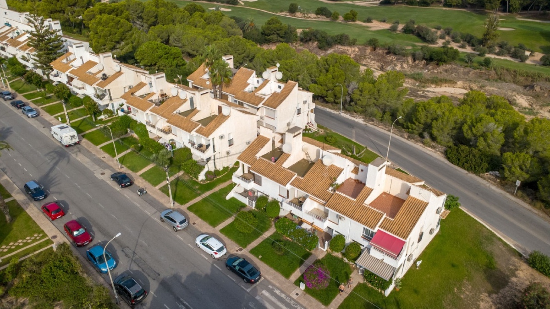 Återförsäljning - Villa - Orihuela - Villamartin