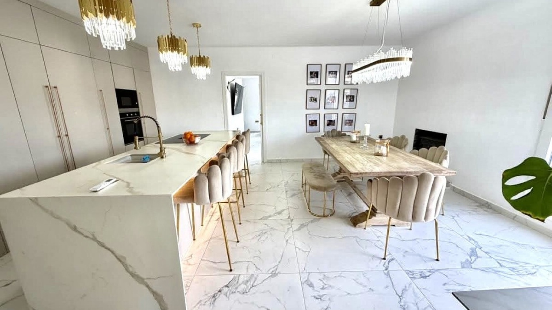 Återförsäljning - Villa - Orihuela - Villamartin