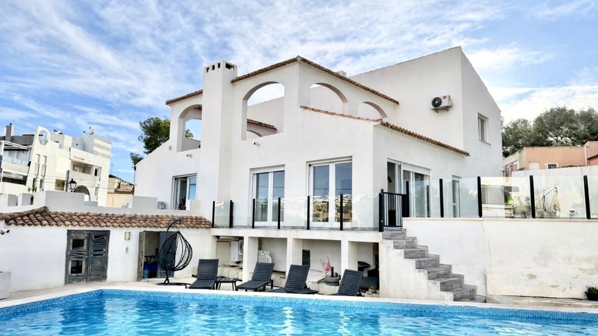 Återförsäljning - Villa - Orihuela - Villamartin