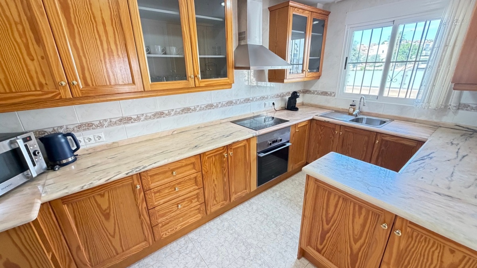 Återförsäljning - Villa - Orihuela - Villamartin