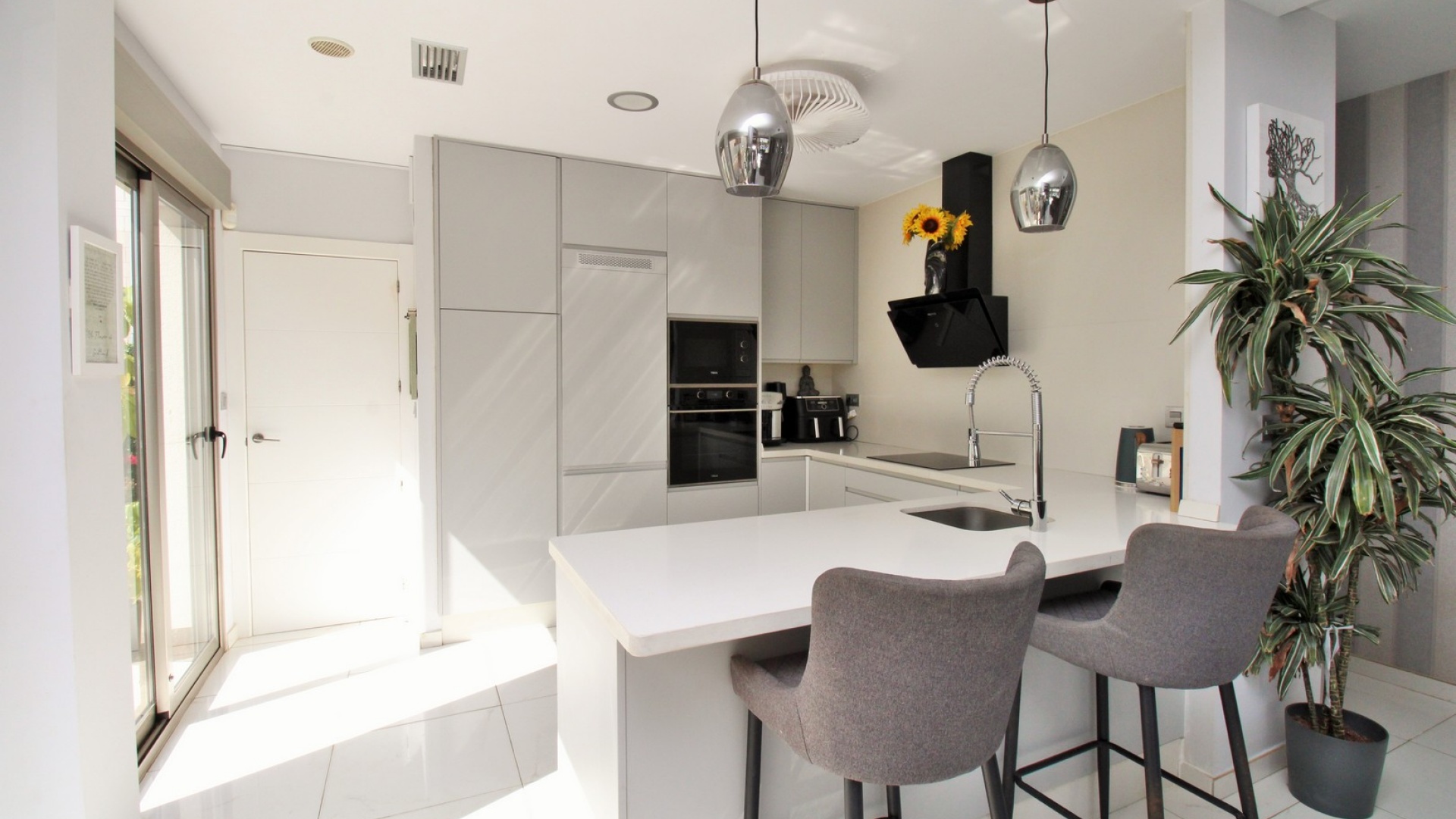 Återförsäljning - Villa - Pau 26 - Villamartin