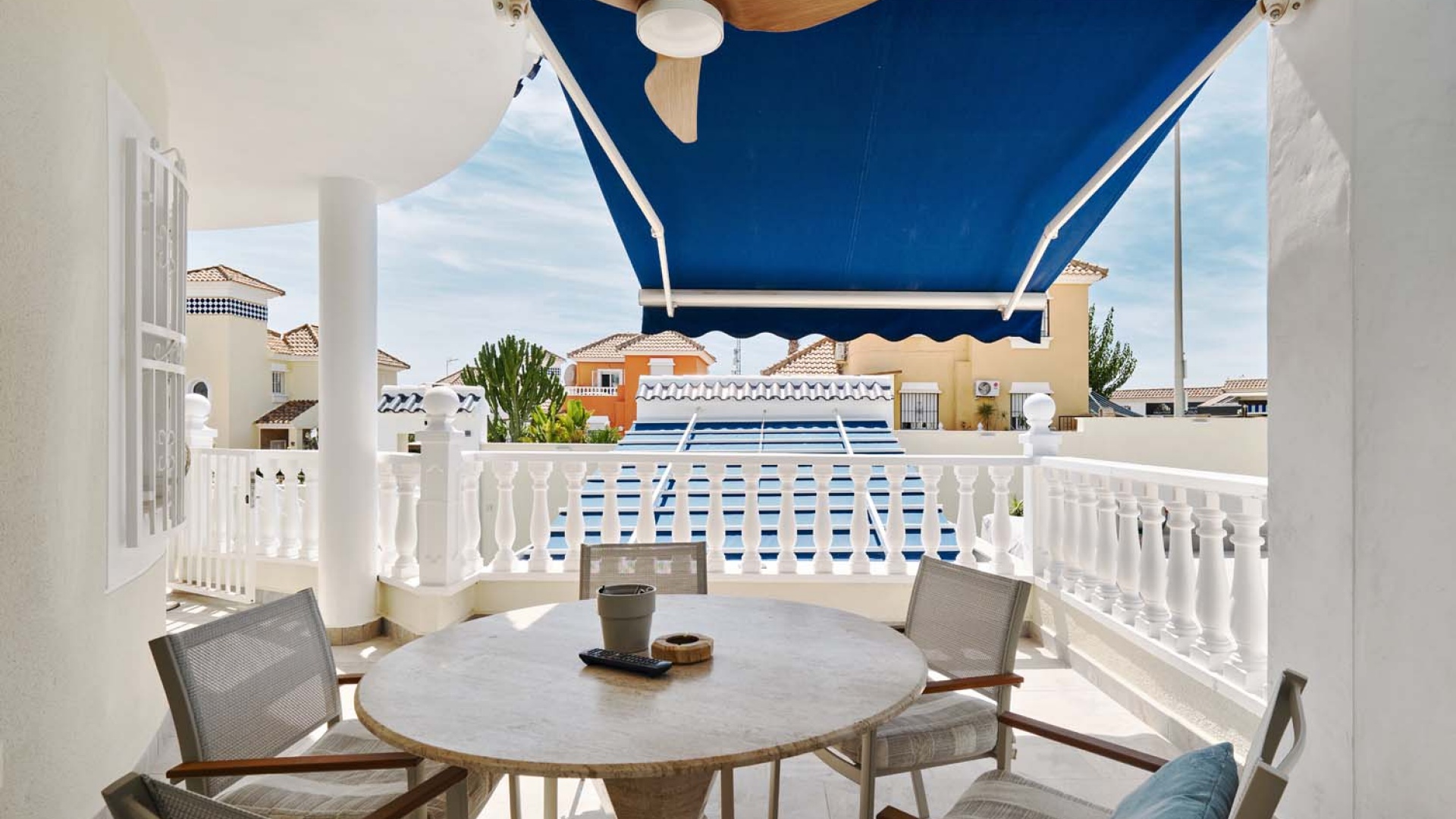 Återförsäljning - Villa - Pinar de Campoverde