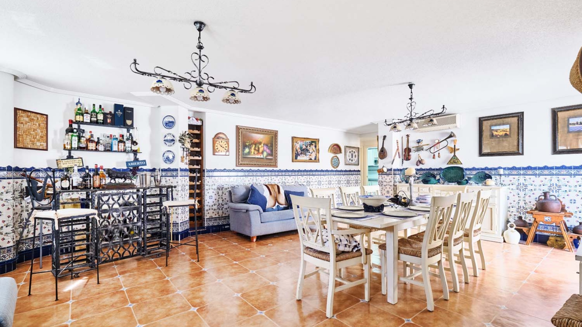 Återförsäljning - Villa - Pinar de Campoverde