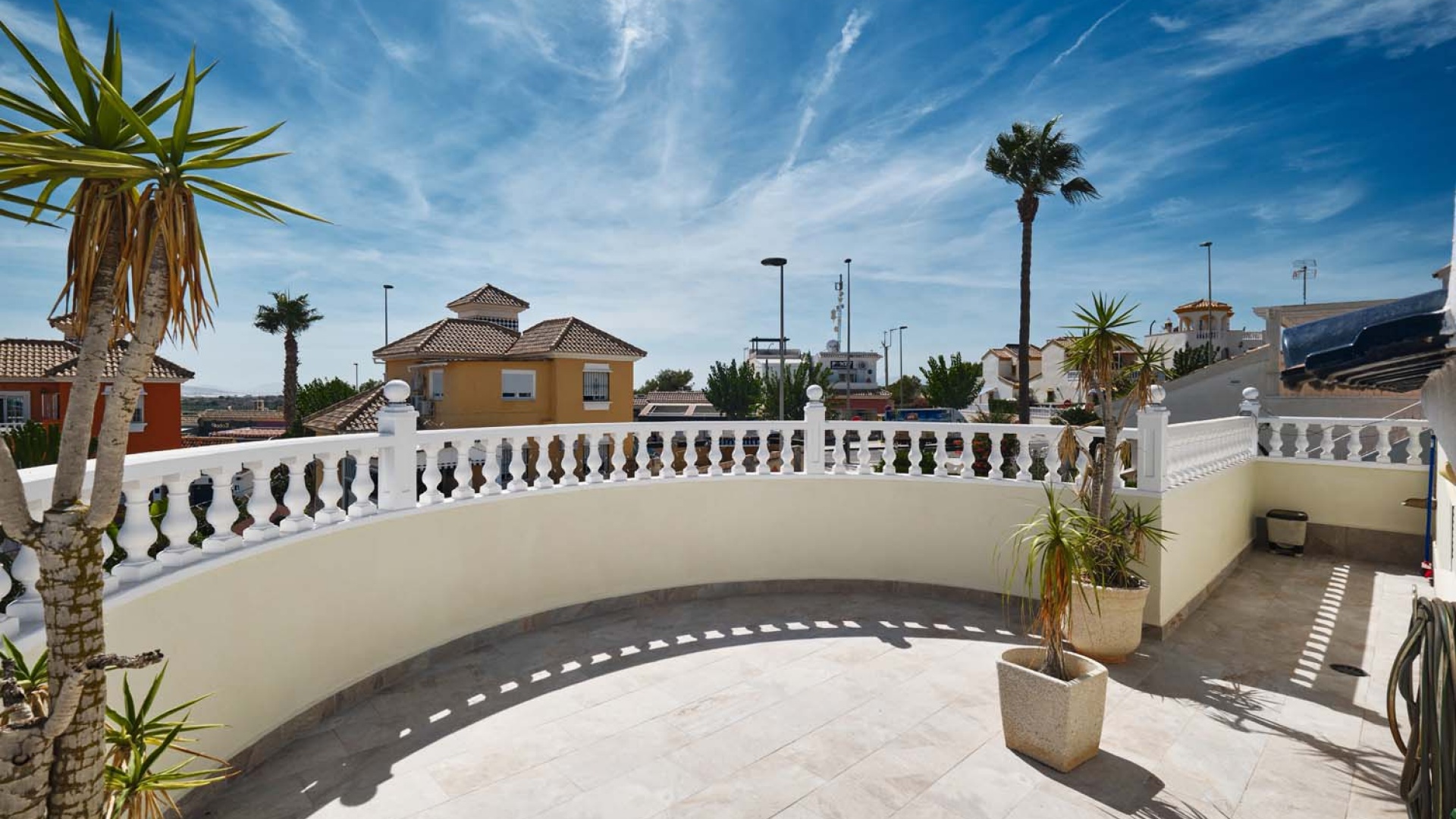 Återförsäljning - Villa - Pinar de Campoverde