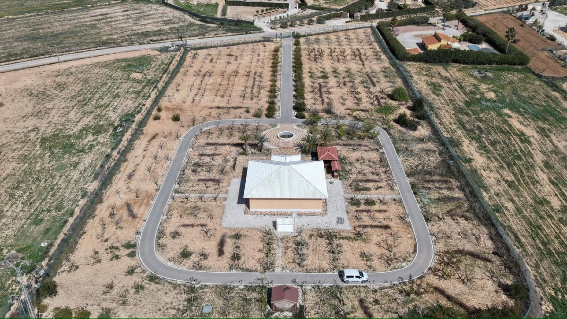 Återförsäljning - Villa - Pinoso - Pinoso Centro