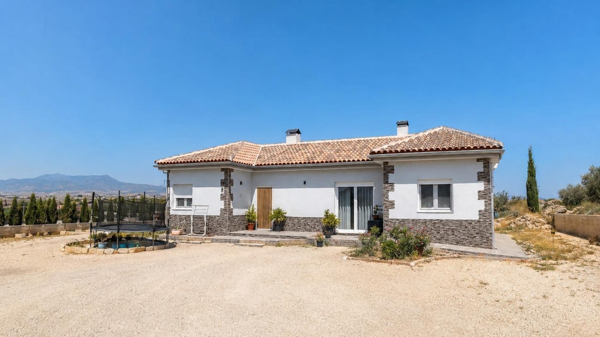 Återförsäljning - Villa - Pinoso - Pinoso Centro