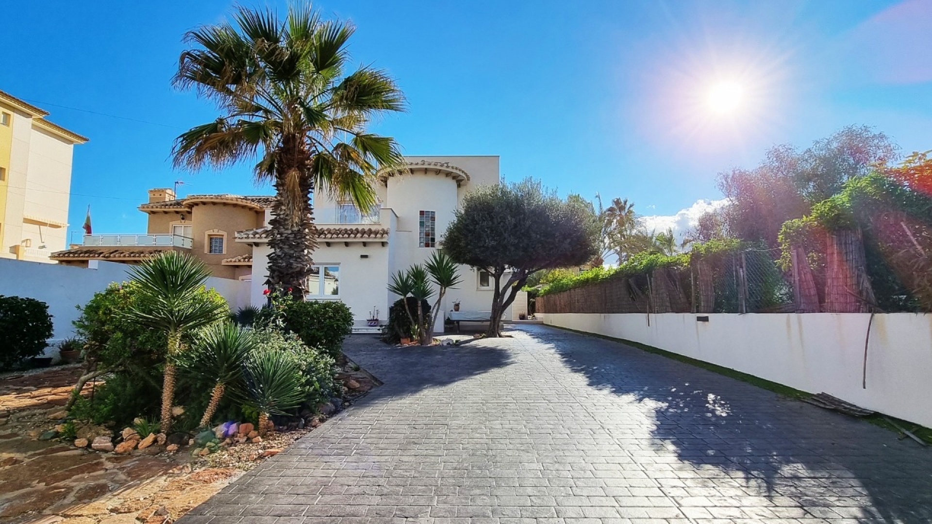 Återförsäljning - Villa - Playa Flamenca - beachside playa flamenca