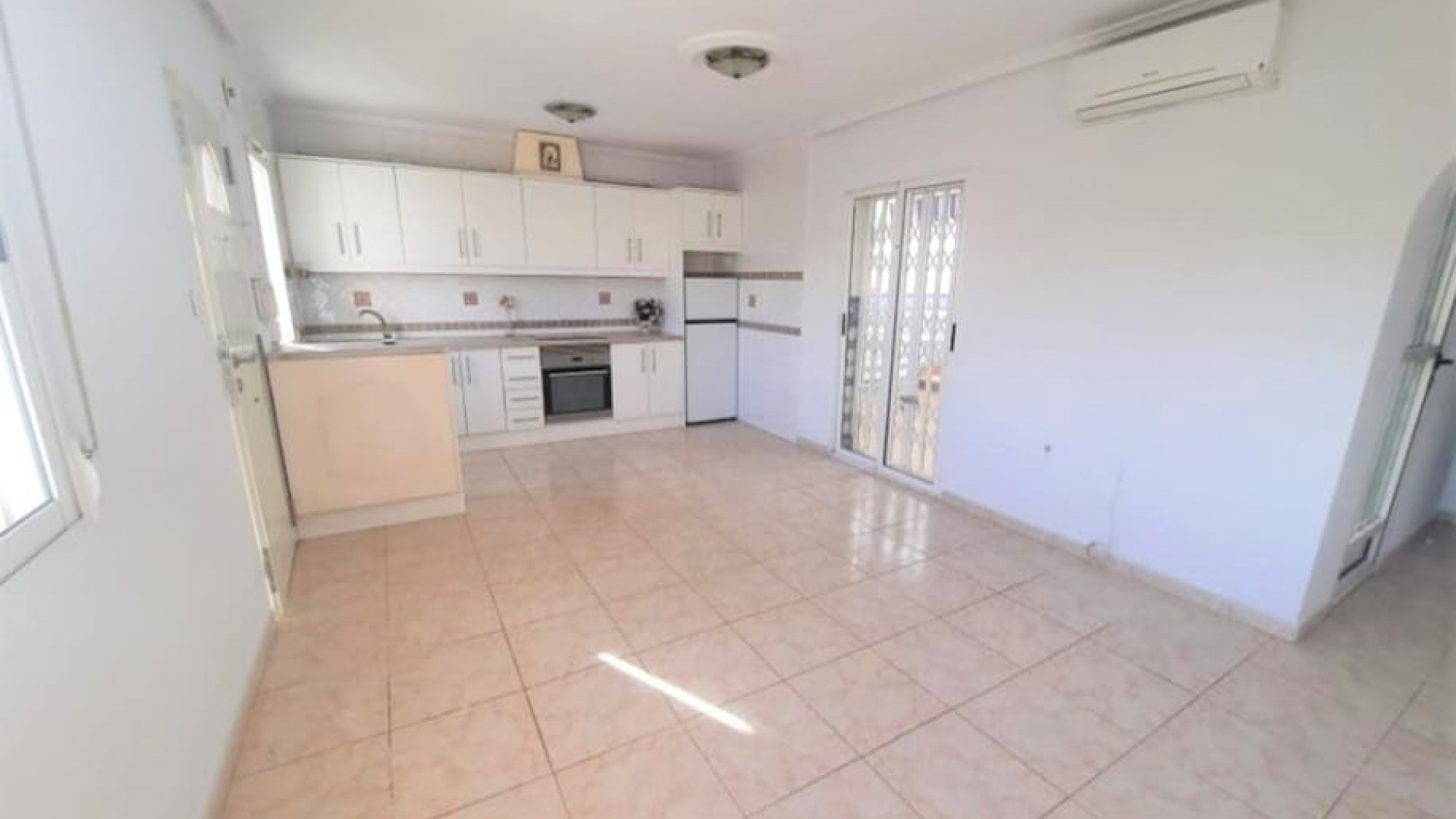 Återförsäljning - Villa - Playa Flamenca - flamingo hills