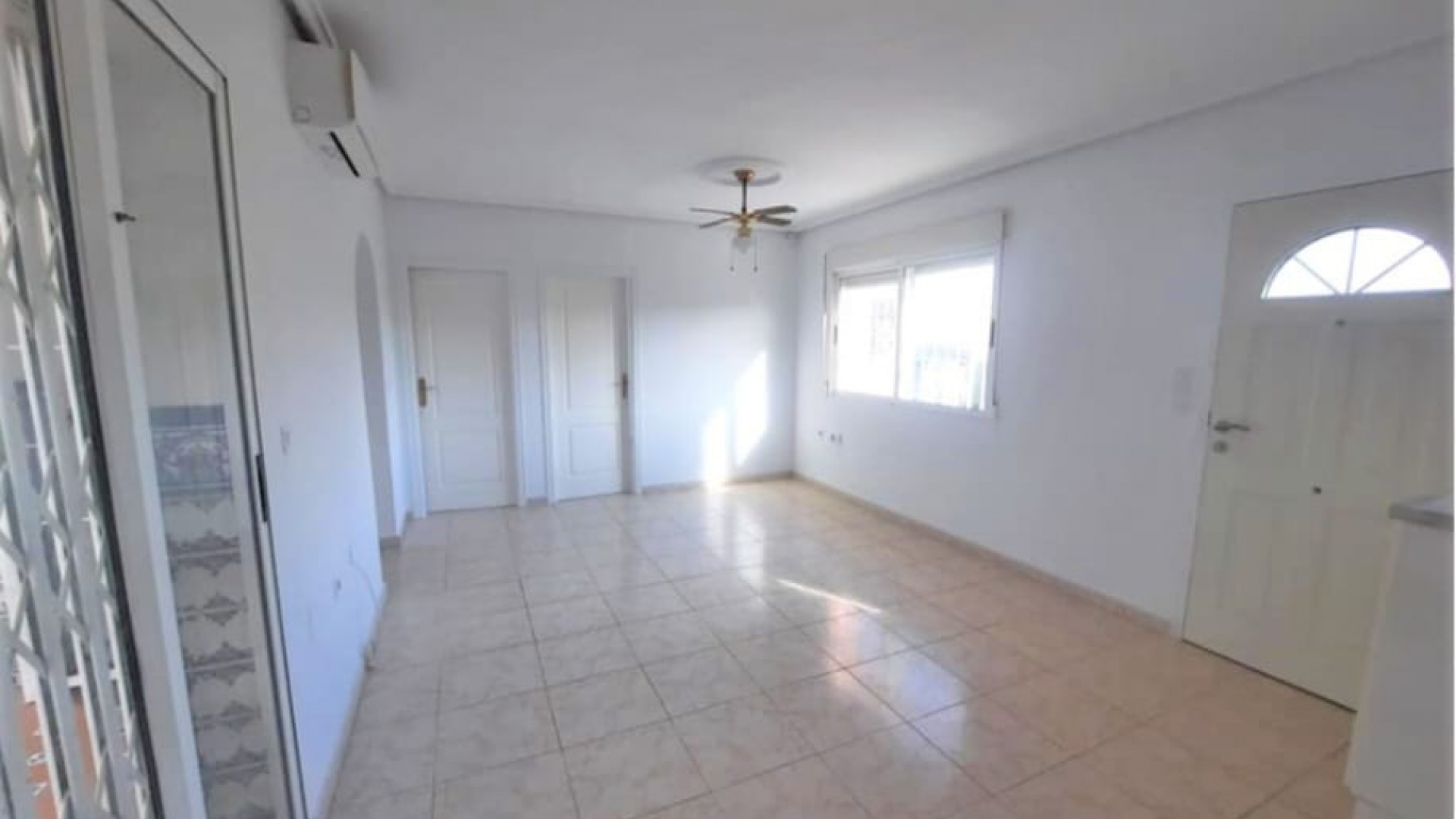 Återförsäljning - Villa - Playa Flamenca - flamingo hills